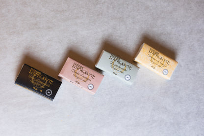 4 MINI SAVONS INVITES